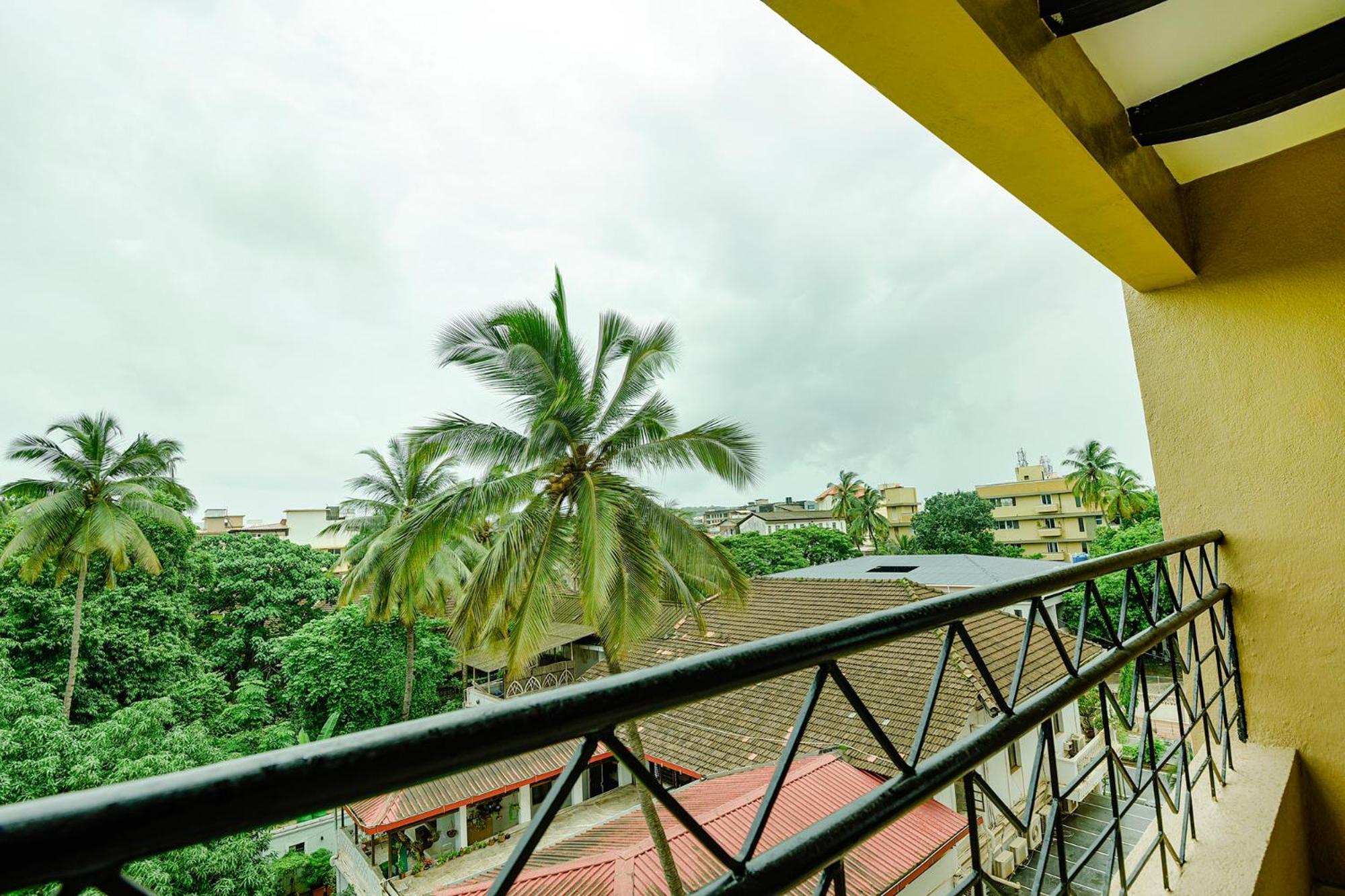 Fabhotel Prime Supreme - 700M From Vasco Da Gama Railway Station Marmagao Ngoại thất bức ảnh